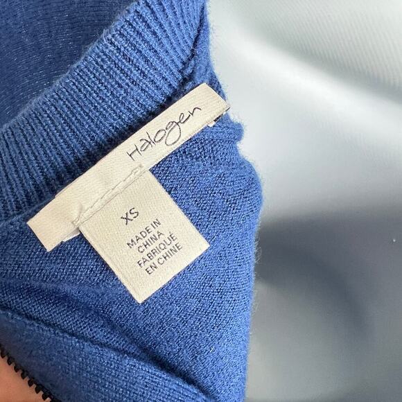 Halogen Blue Cashmere Blend Oversized Sweater Women's XS Relaxed Side Slit Knit - Picture 5 of 6